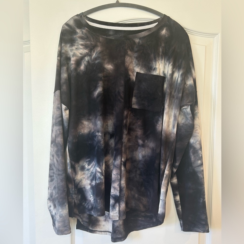 Euc Wonderly Studio Long Sleeve Pocket Top Size - Large